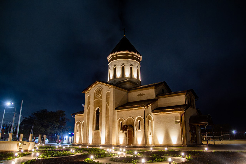 Храм Святой равноапостольной Нины